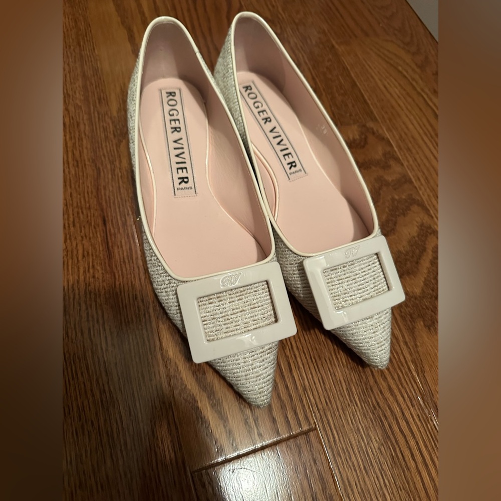 Roger Vivier Cream Tweed Pointed Buckle Flats